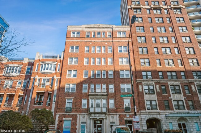 Photo - 432 W Belmont Ave Apartment Unit 102