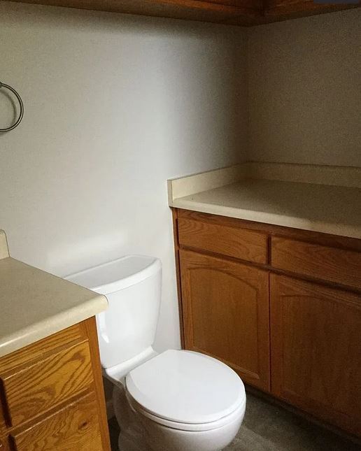 Photo - 146 W MacArthur St