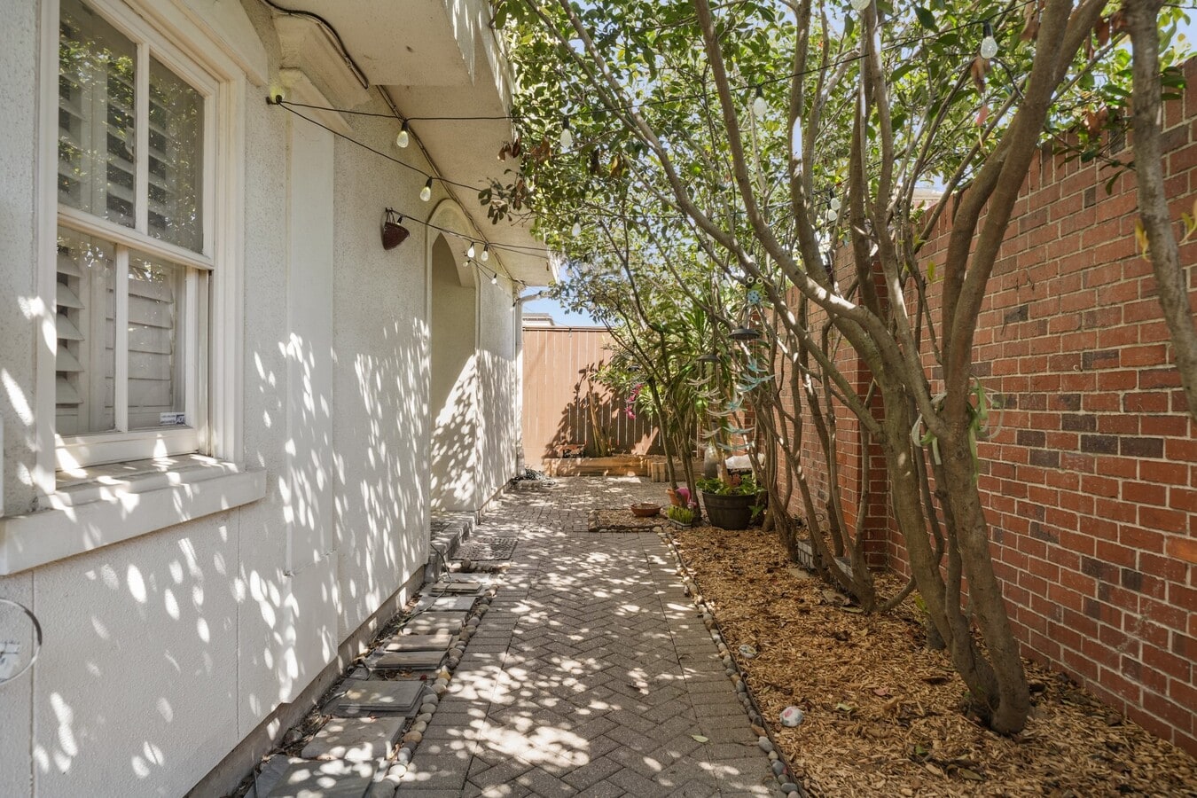 Photo - 1902 Greenwich Pl Dr