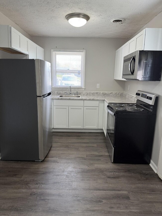 Photo - 3200 Baird Ct Unidad A