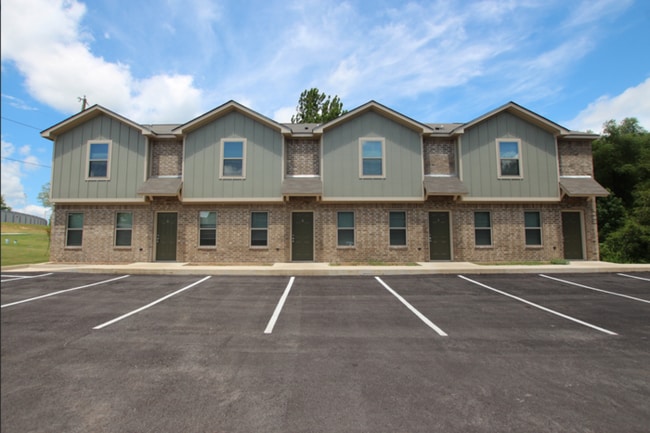 Lease Takeover Opportunity Available!! Bea... - Lease Takeover Opportunity Available!! Bea...