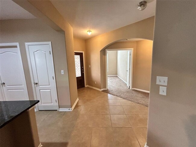 Photo - 705 Harwood Dr