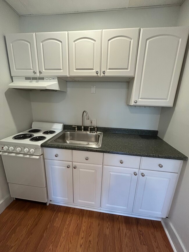 Photo - 325 Water St Unidad 2