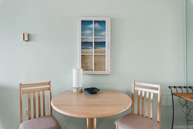 Photo - 274 Dune Rd Unit 9