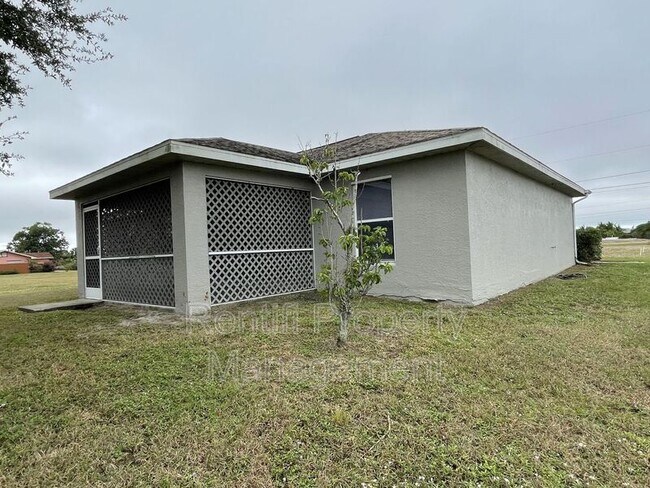 Photo - 1429 NE 5th Ave