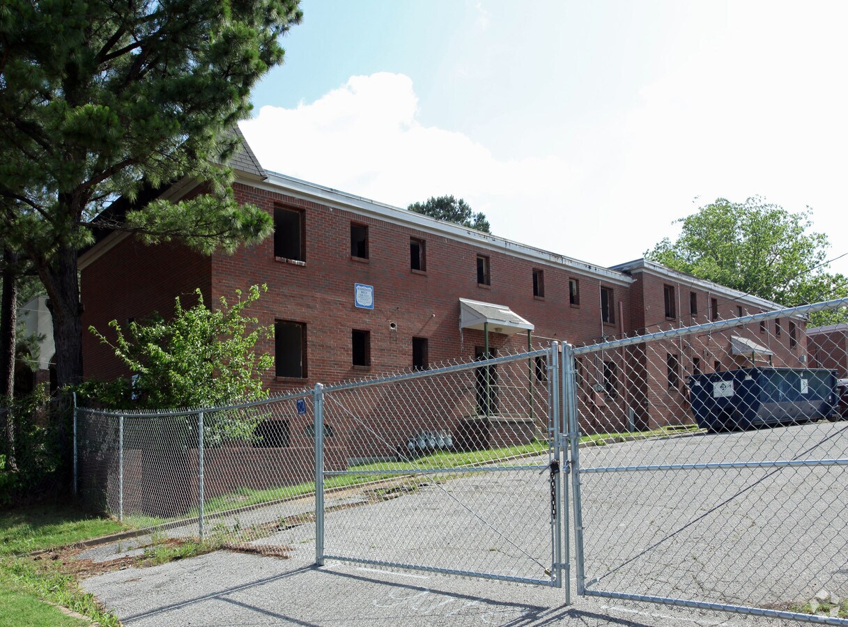 Photo - Peachtree South Apartments