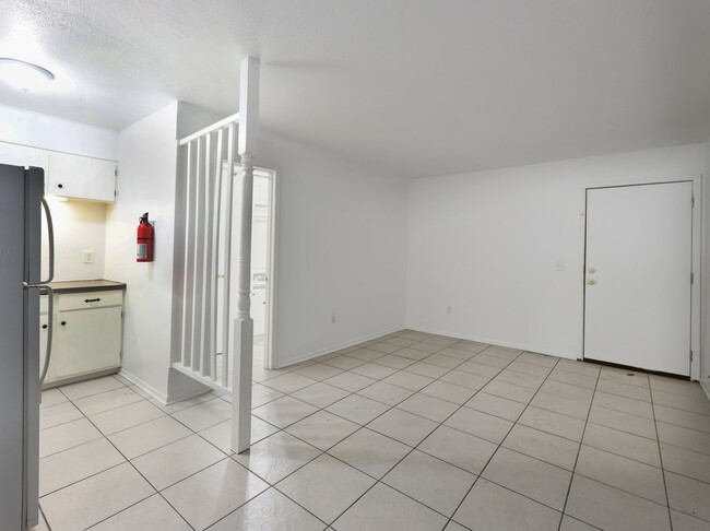 Photo - 801 W Gibson St Unidad 115