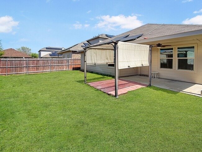 Photo - 908 Whisper Spgs Ct