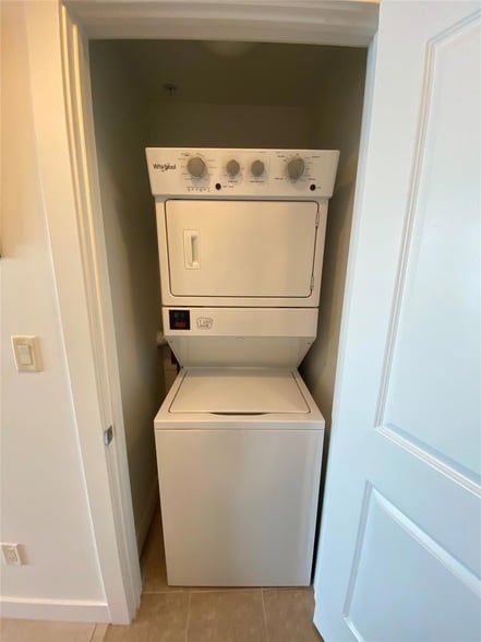 Photo - 315 NE 3rd Ave