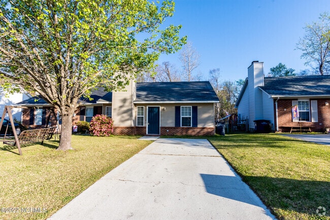 Building Photo - 171 Brenda Dr Rental