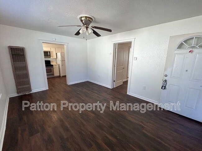 Photo - 911 S Mississippi St