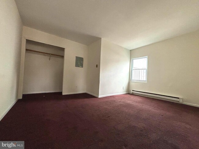 Photo - 117 N Black Horse Pike