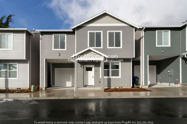 Modern Four Bedroom Home in SE! - Modern Four Bedroom Home in SE!