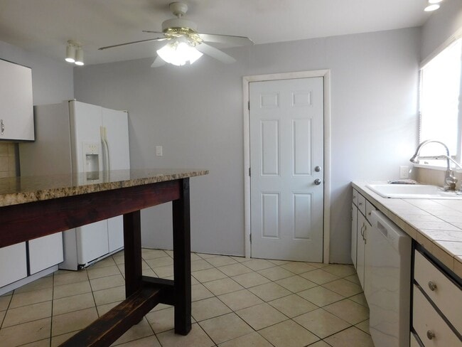 Photo - 1340 Orchard Ave Unidad A