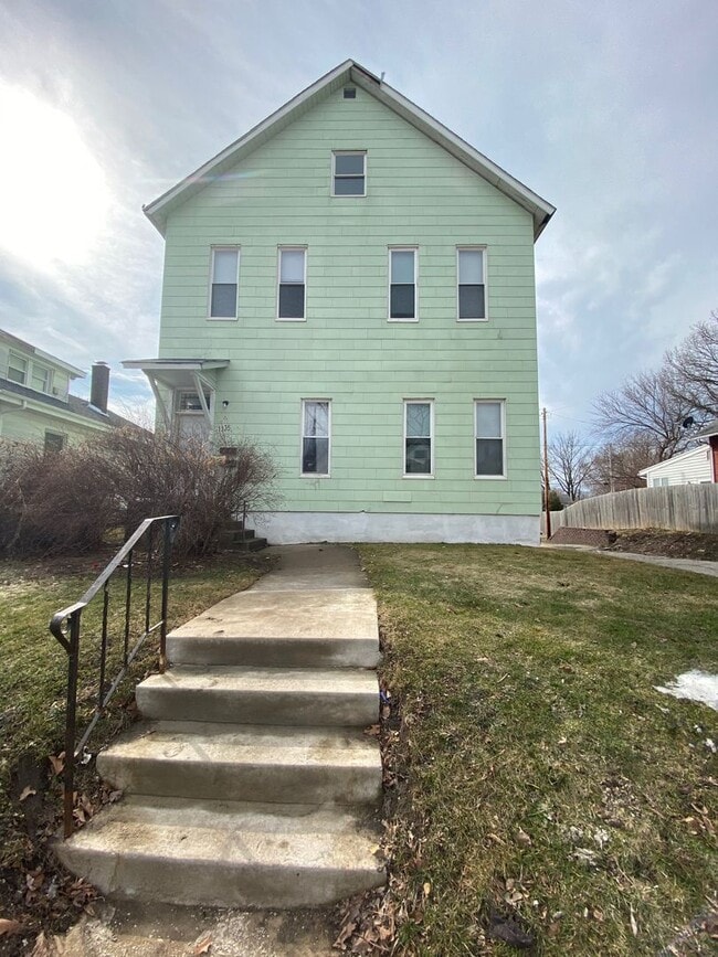 Photo - 1335 W 13th St Unit #2