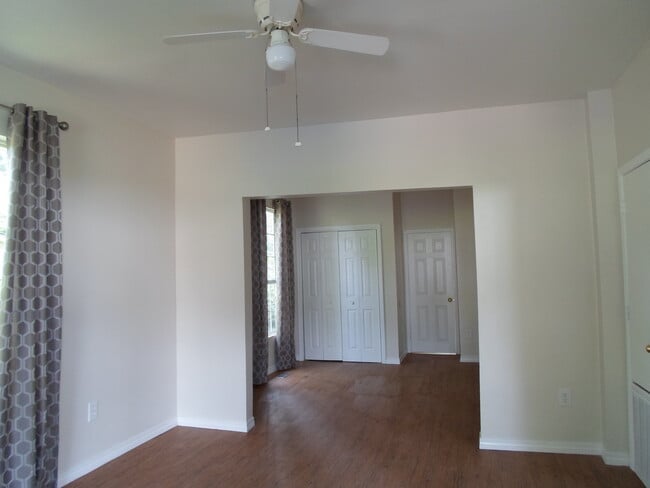 Photo - 1610 Lexington Ave