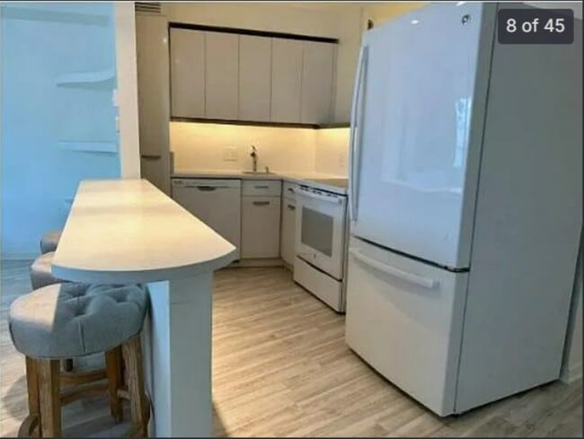 Photo - 300 N State St Unit 2303