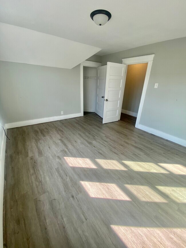 Photo - 127 June St Unit 3