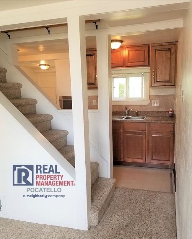 Photo - 517-519 E Cedar St Unit 517