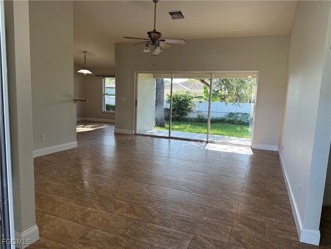 Photo - 91 Blackstone Dr