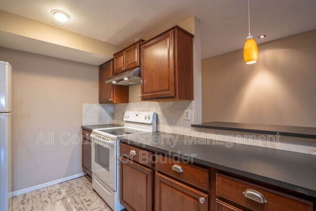 Photo - 500 Mohawk Dr Condo Unit 101