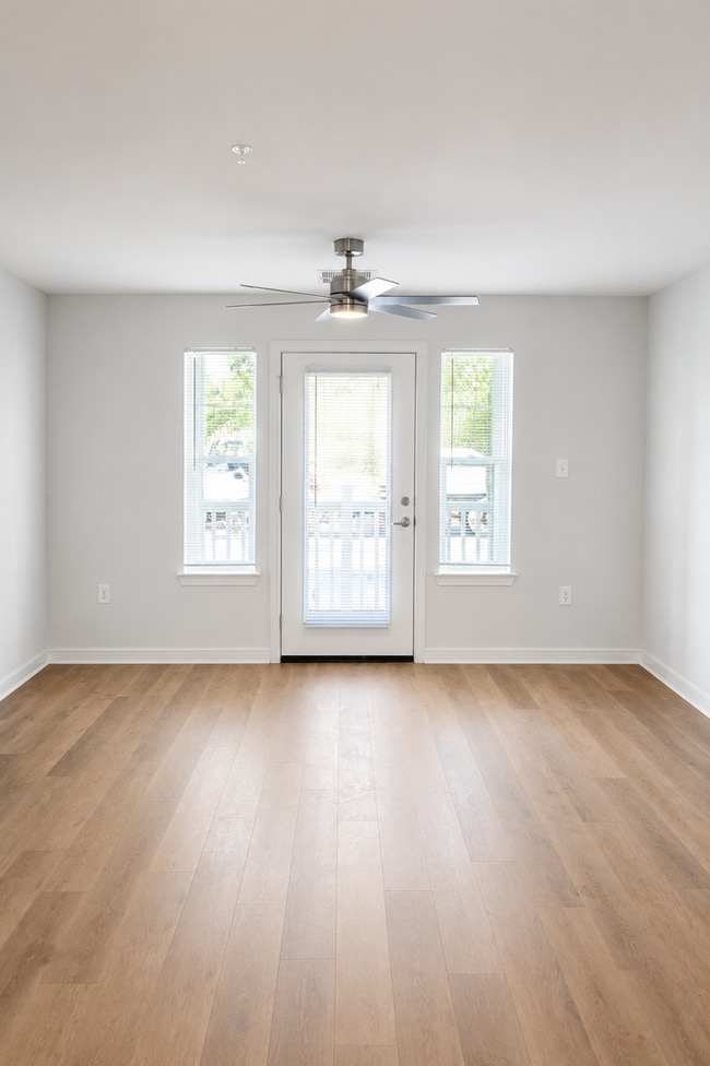 The Lakeview Apartments