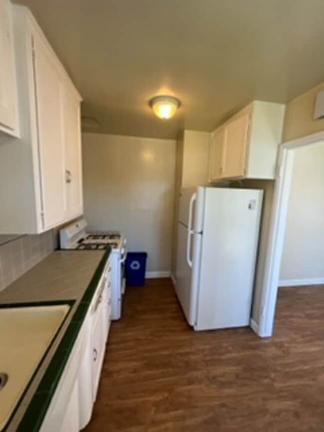 Photo - 225-231 Date Avenue Unit 225