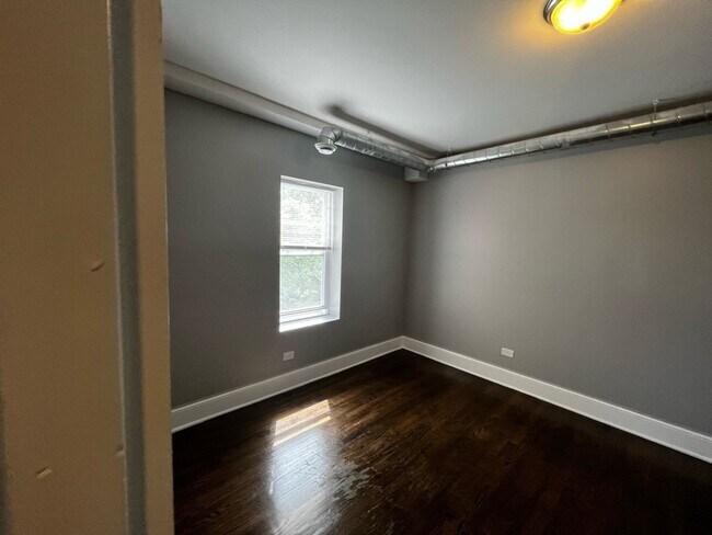 Photo - 7517 S Yale Ave Unit 3E