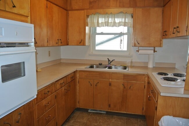 Photo - 1120 12th St NW Unidad A