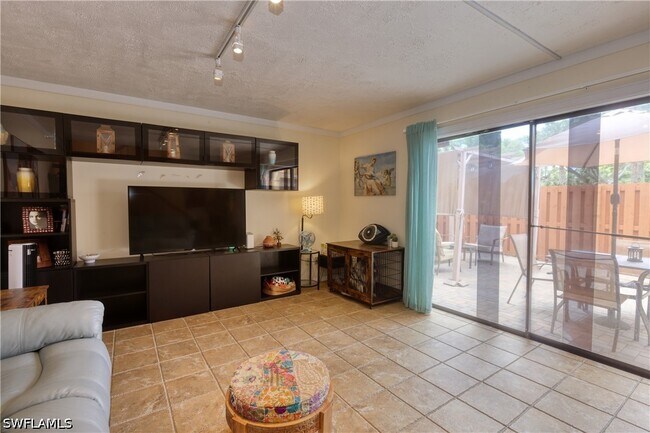 1724 Park Meadows Dr