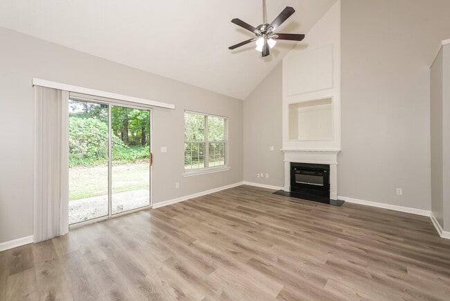 Photo - 2285 Wingfoot Pl