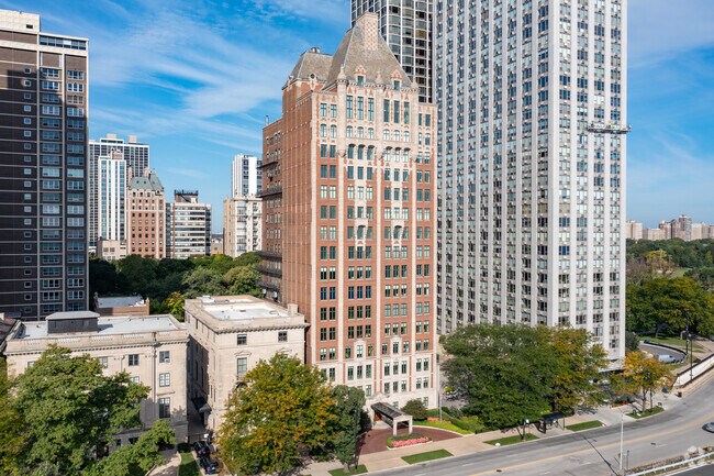 Photo - 1540 N Lake Shore Dr