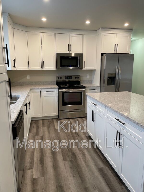 Photo - 6285 Monterey Rd W