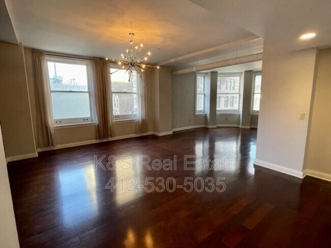 306 Fourth Avenue - Unit 302