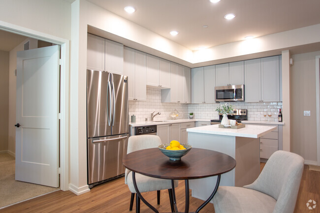 Kitchen - 77 North in Thousand Oaks Rental