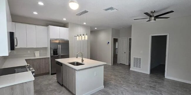 13911 Ginger Creek Blvd