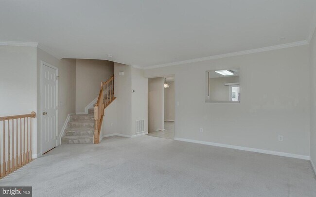 105 Raphael Ct