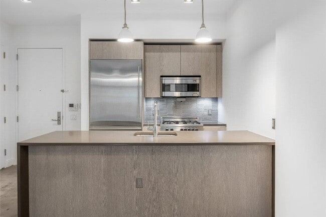 Photo - 148 1ST St Unit G3