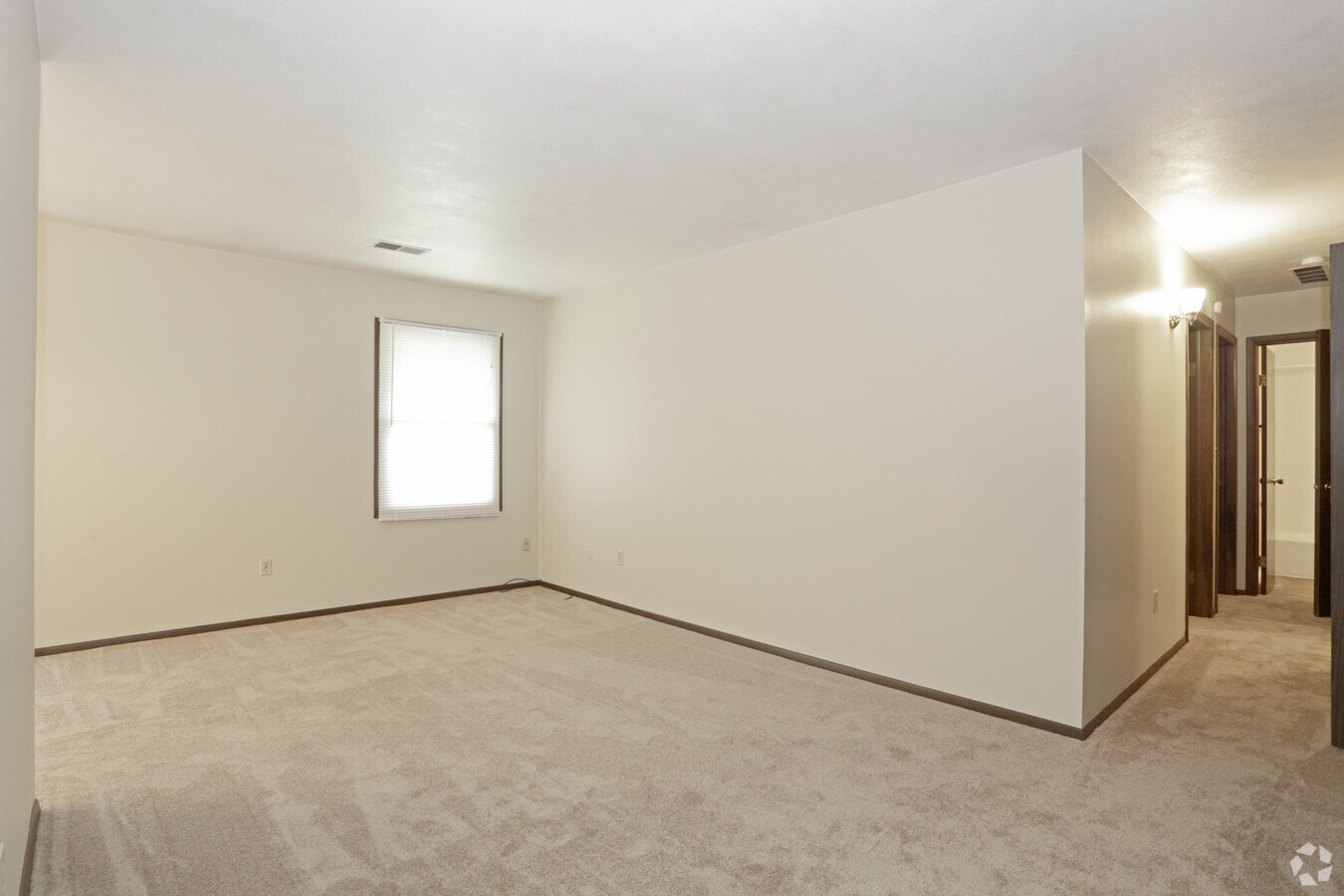Montclair Terrace - Montclair Terrace Apartments