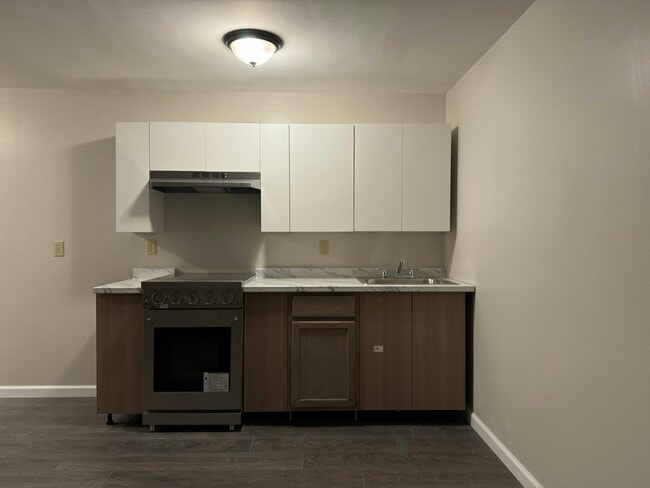 Photo - 355 S Main St Unit A7