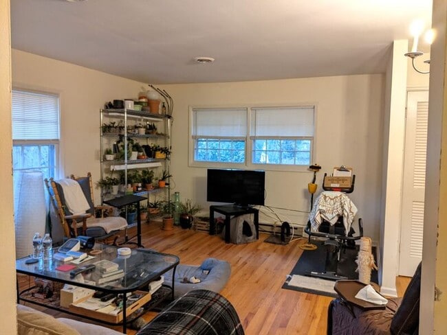 Photo - 413 Harriet Tubman Dr