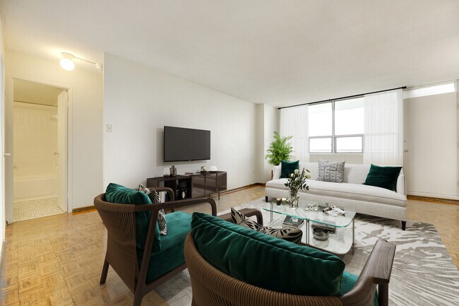 Photo - 2170 Sherobee Road