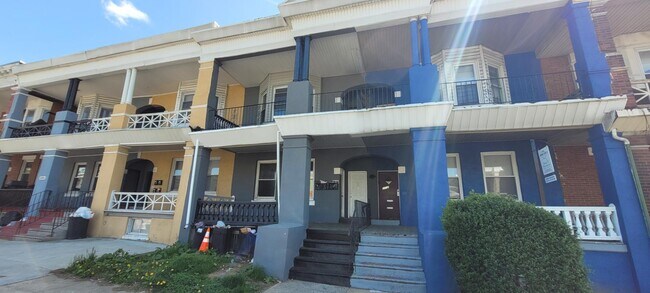 Photo - 5508 Walnut St
