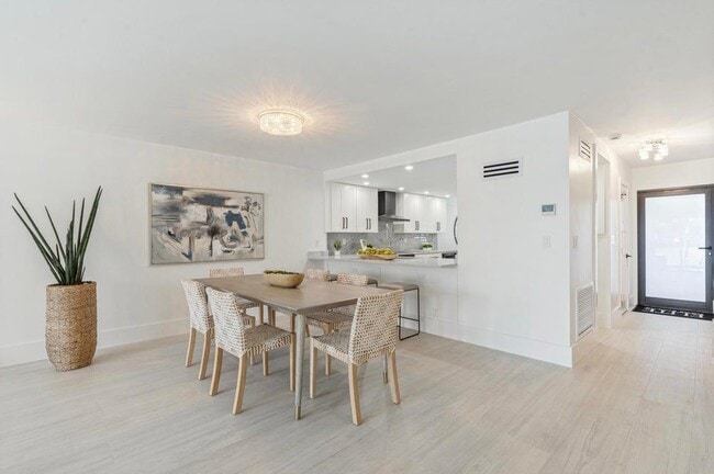 Photo - 1800 S Ocean Dr Unit 109