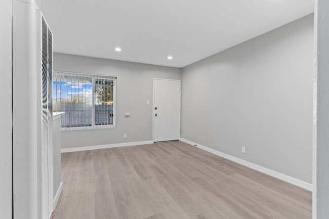 12602 Kensington Ln Unit 04