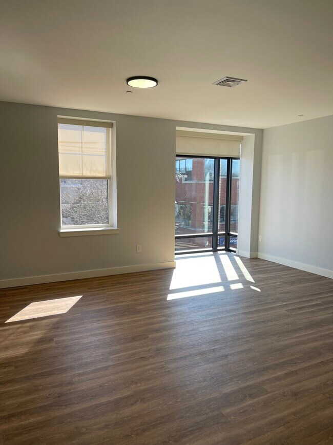 Photo - 21 Summer St Unidad 304