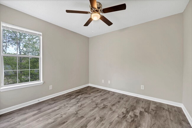 Elm Creek Apartments
