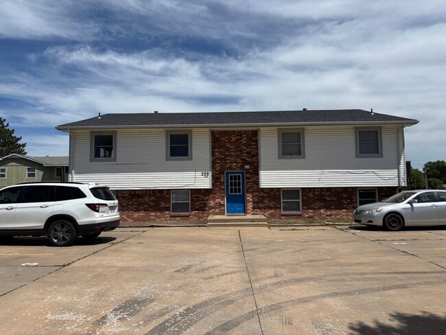 Photo - 208 N Brunswick St Apartment Unit #1