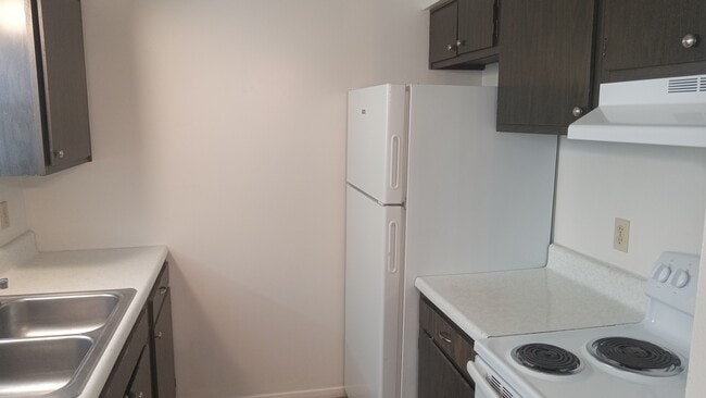 Photo - 8045 Pippin Rd Unit C2