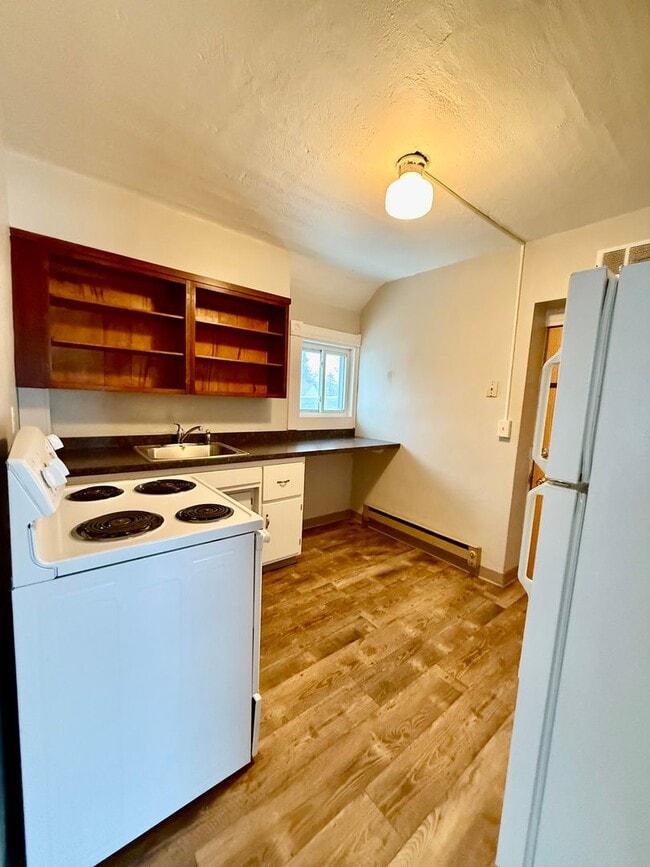 Photo - 239 2nd Ave SE Unit 239 2nd Ave SE #2